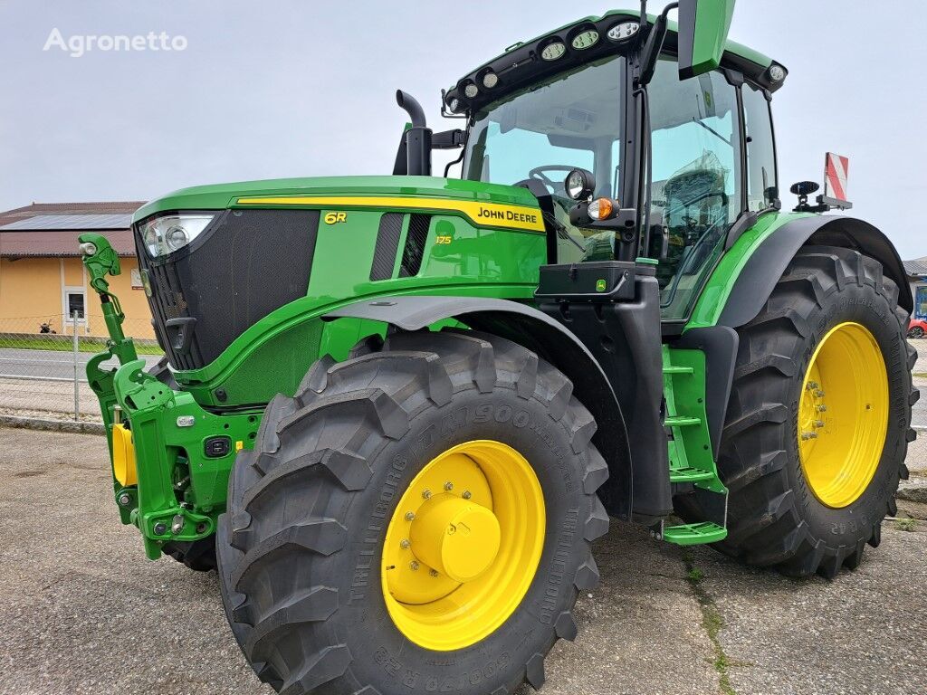 new John Deere 6R 175 wheel tractor