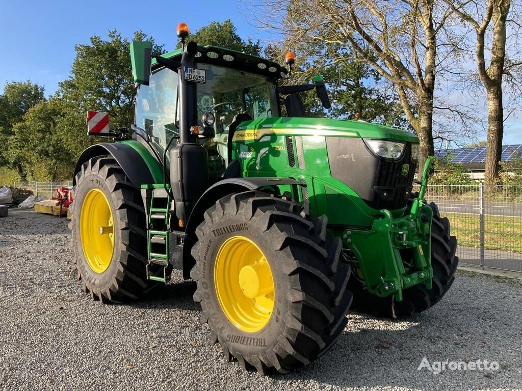 neuer John Deere 6R250 Radtraktor