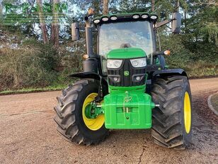traktor na kolesih John Deere 6r 150