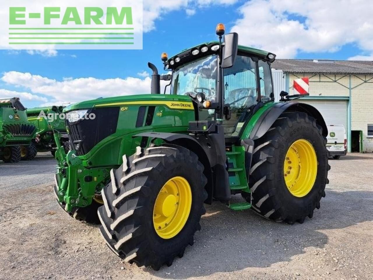 trator de rodas John Deere 6r 195