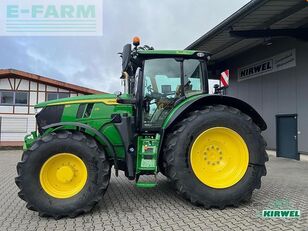 John Deere 6r 215 traktor točka&scaron;