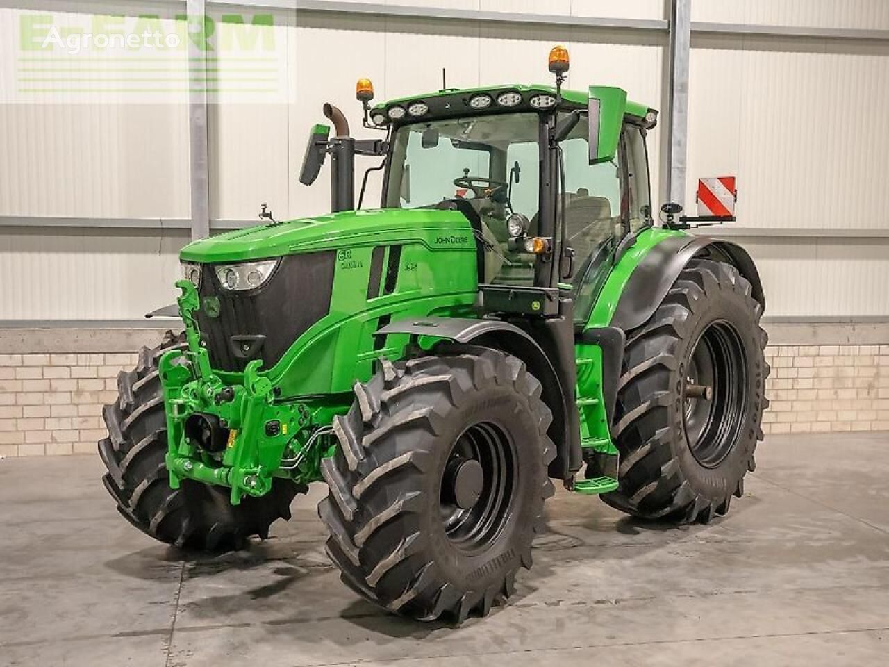 трактор колесный John Deere 6r195