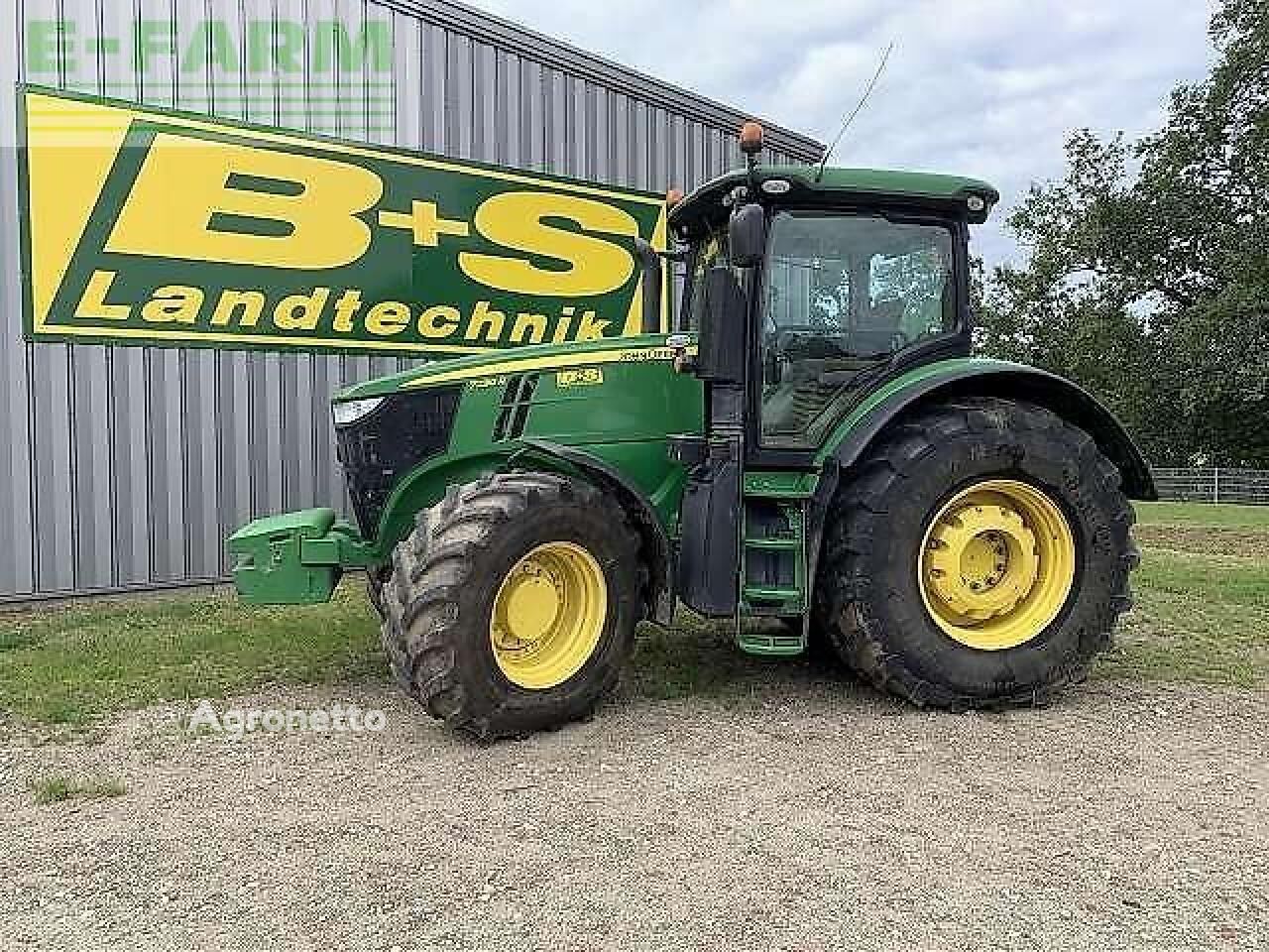 John Deere 7230r wheel tractor