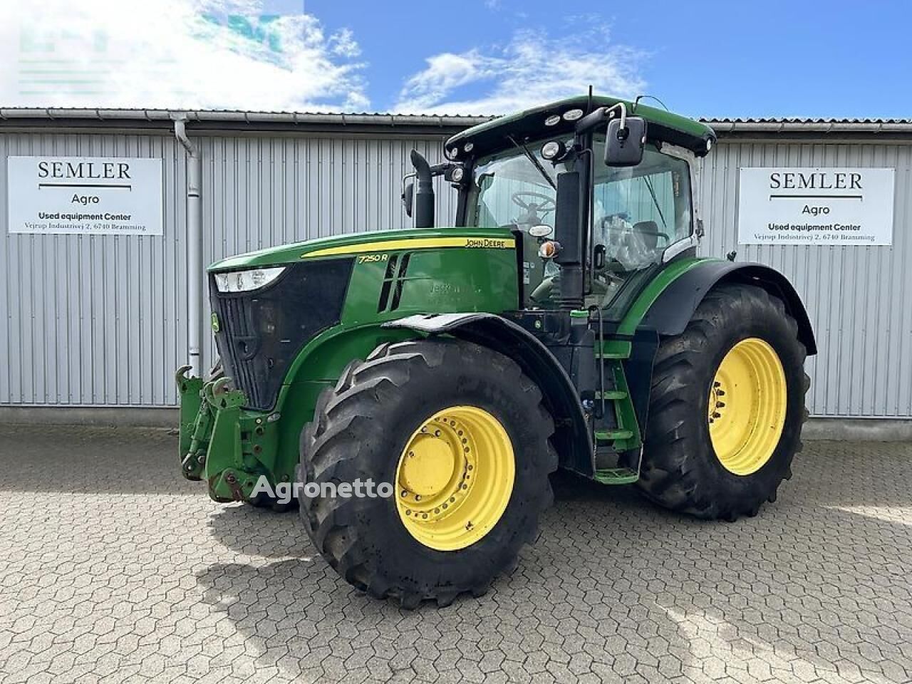 John Deere 7250r wheel tractor