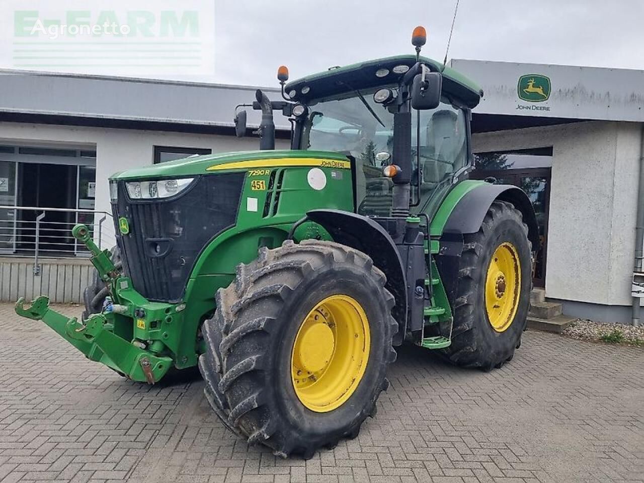 جرار بعجلات John Deere 7290r