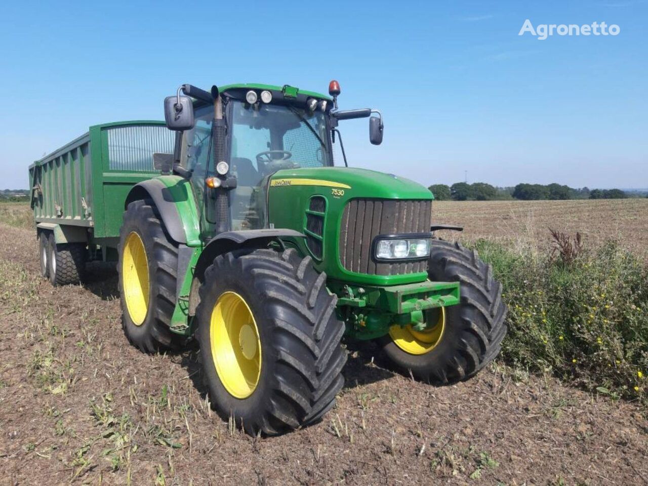 трактор колісний John Deere 7530