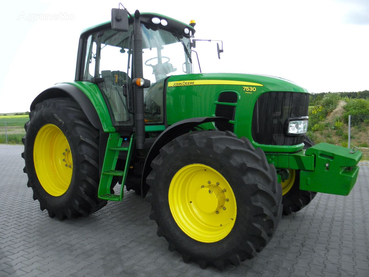 John Deere 7530 Premium 2010 Rok, Nowe Opony, Nie Malowany, Stan Idealny  traktor na kotačima