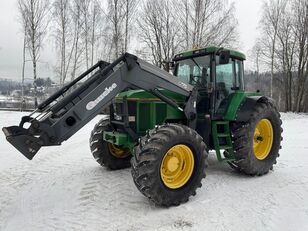 جرار بعجلات John Deere 7700