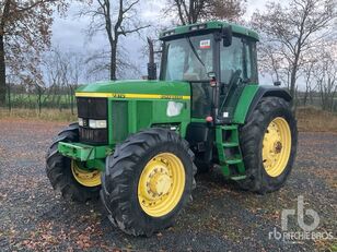 John Deere 7810 wheel tractor