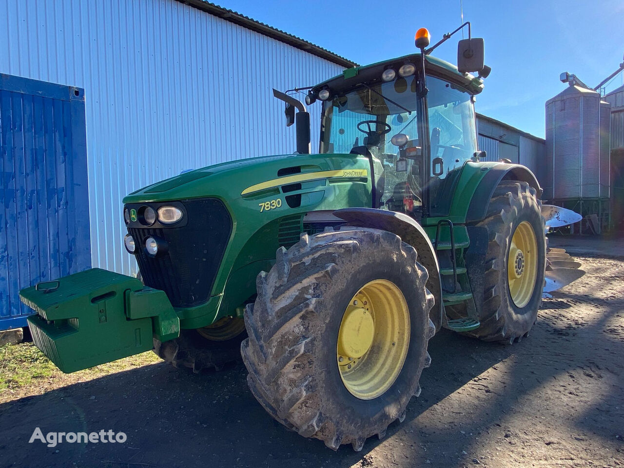 John Deere 7830 traktor točkaš