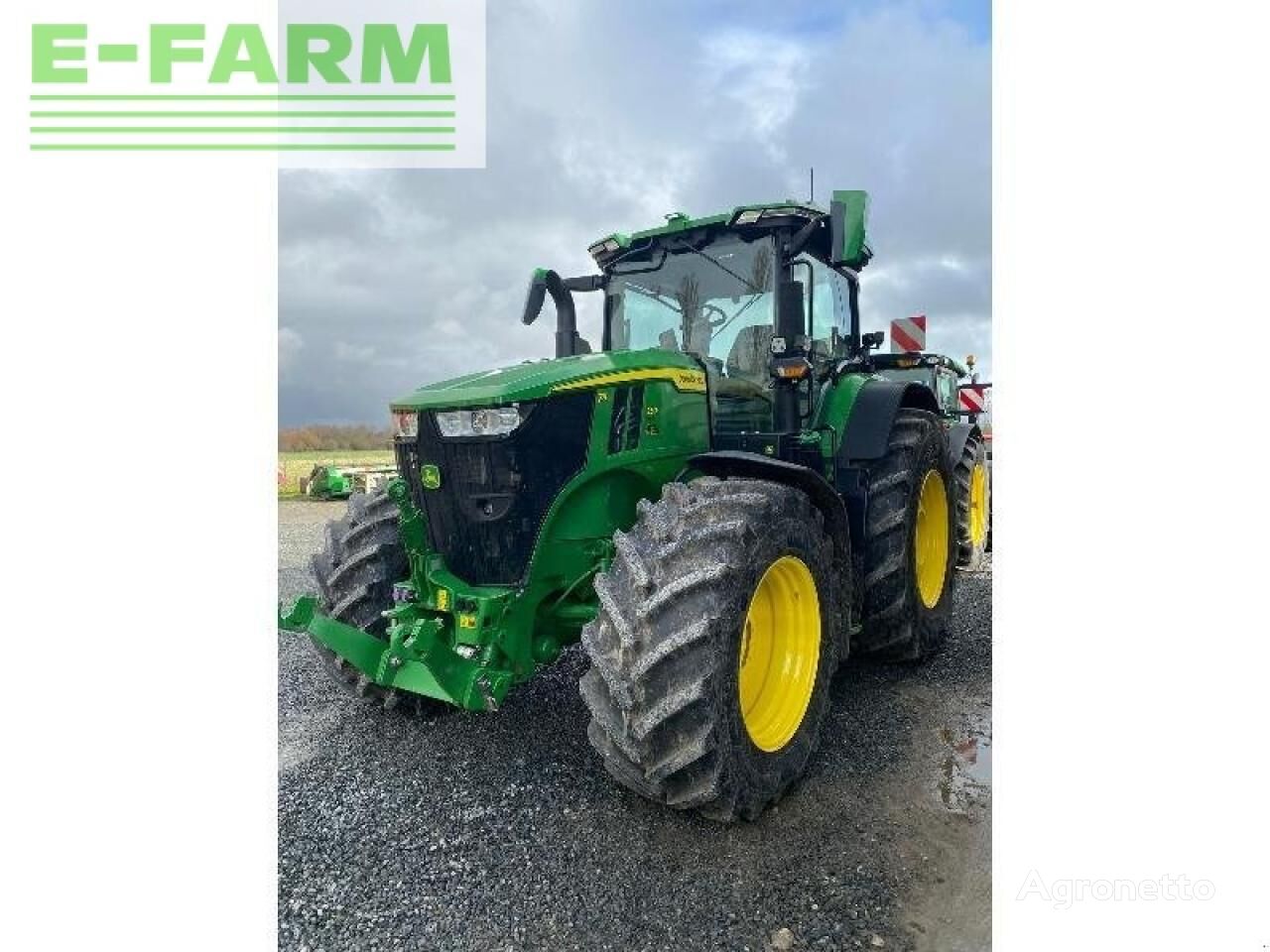 trattore gommato John Deere 7r 350