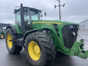 John Deere 8230 riteņtraktors