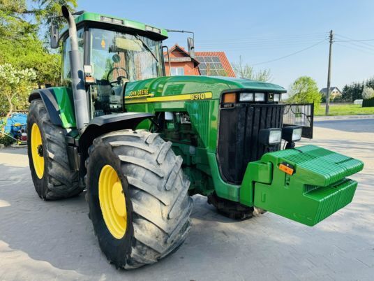 Tracteur à roues John Deere 8310 - Agronetto