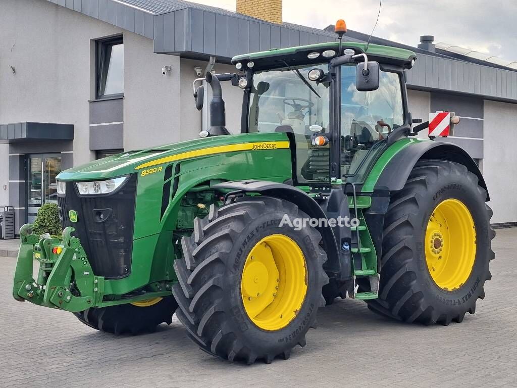 John Deere 8320 R wheel tractor for sale | Agronetto IN John Deere 8320 R wheel tractor - Agronetto