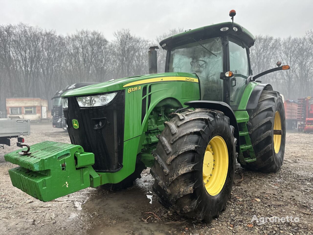 John Deere 8335 R tractor de ruedas