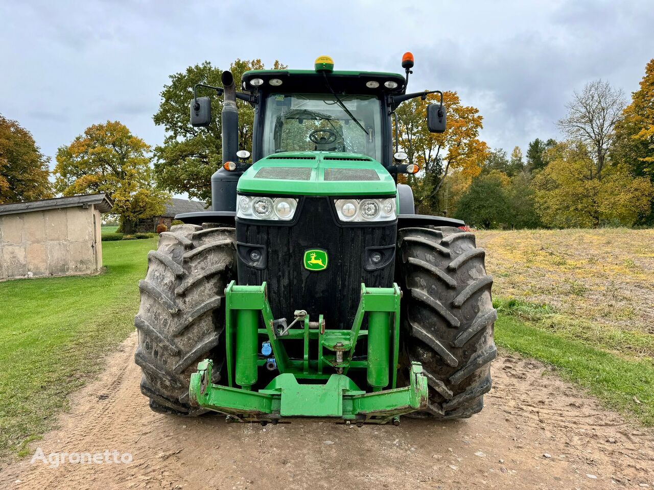 John Deere 8360 R wheel tractor