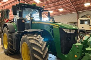 John Deere 8370 R wheel tractor