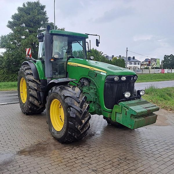 John Deere 8420 wheel tractor