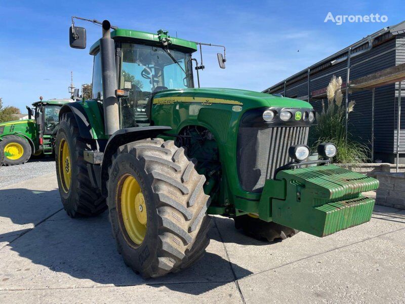 John Deere 8520 PowrShift wielen trekker