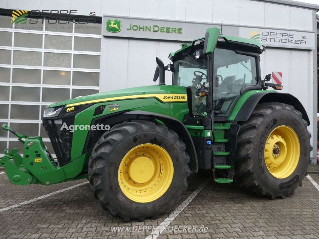 John Deere 8R 340 wielen trekker