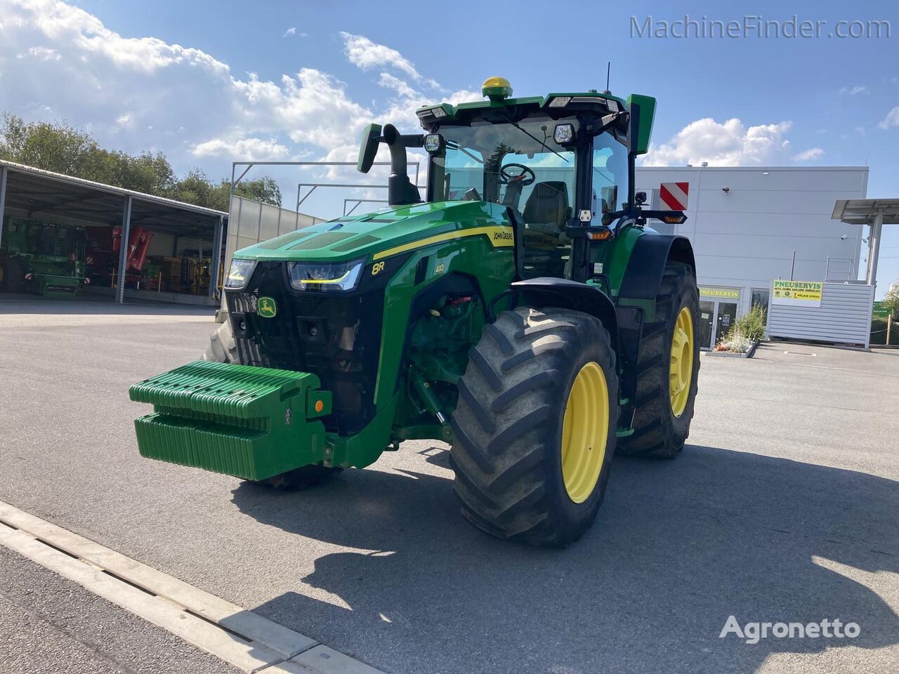 трактор колесный John Deere 8R 410