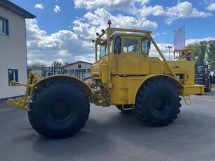 tracteur &agrave; roues K 701 V12