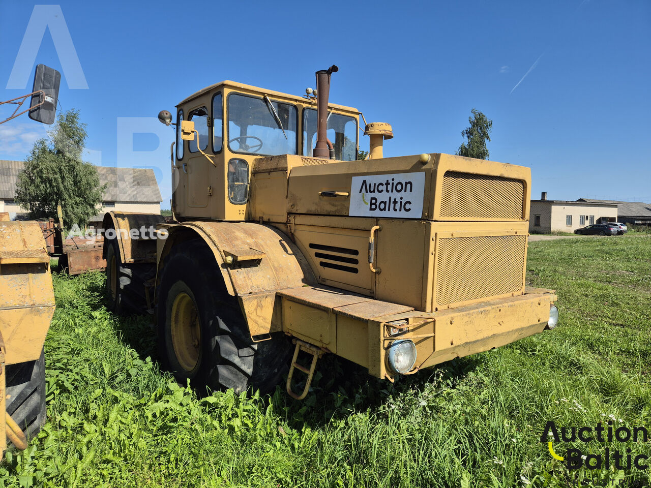 تراکتور چرخ دار Kirovets K 700 A - Agroline