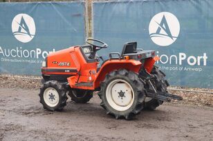 trator de rodas Kubota A-155