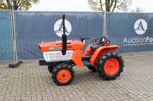 tractor cu roţi Kubota B1400D