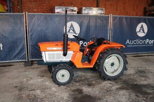 Kubota B1600DT tractor de ruedas