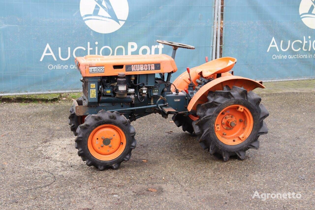 Kubota B6000 wheel tractor