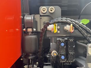 بيع جرار بعجلات Kubota M7-173 KVT - صورة 18 | Agroline DZ جرار بعجلات Kubota M7-173 KVT | صورة 18 - Agroline