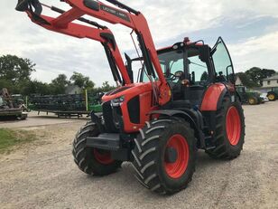 trator de rodas Kubota M7133
