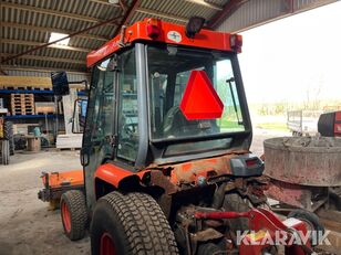 轮式拖拉机 Kubota STA-35