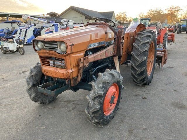 휠 트랙터 Kubota TRACTOR(Kubota)