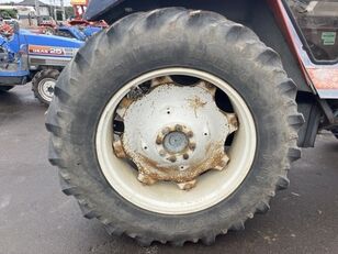 Prodaja Kubota TRACTOR(Kubota) traktora na kotačima - Slika 8 | Agroline HR Kubota TRACTOR(Kubota) traktor na kotačima | Slika 8 - Agroline