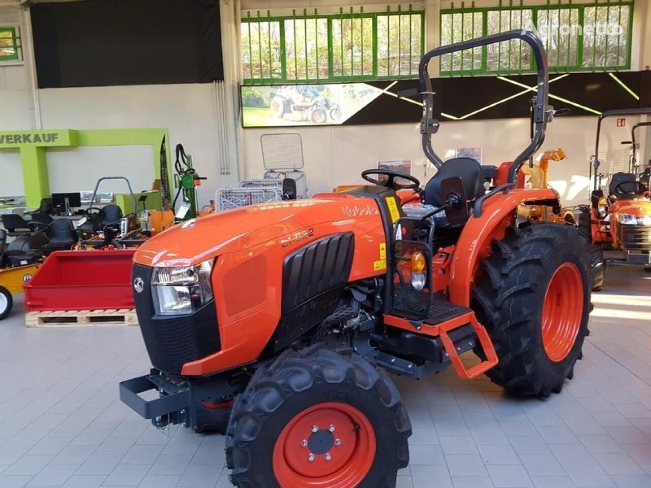 трактор колесный Kubota l1-522