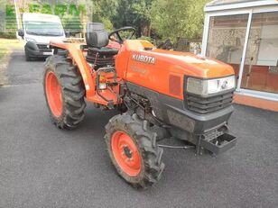 трактор колісний Kubota l3200dw