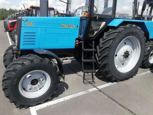 naujas ratinis traktorius MTZ BELARUS 892