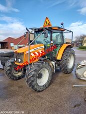 Massey 6445 wheel tractor