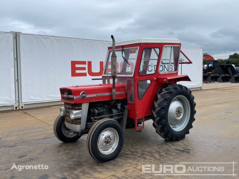 трактор колесный Massey Ferguson 135