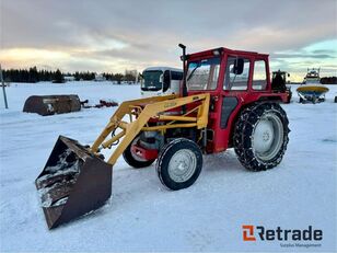 Massey Ferguson 135 traktor på hjul