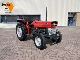 Massey Ferguson 135 2WD wielen trekker