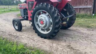 جرار بعجلات Massey Ferguson 165