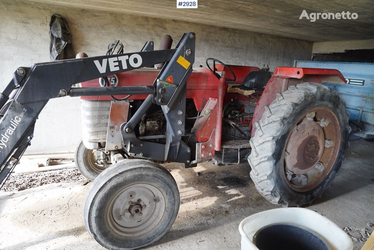 kolesový traktor Massey Ferguson 175 S