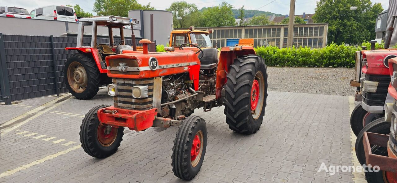 трактор колесный Massey Ferguson 178