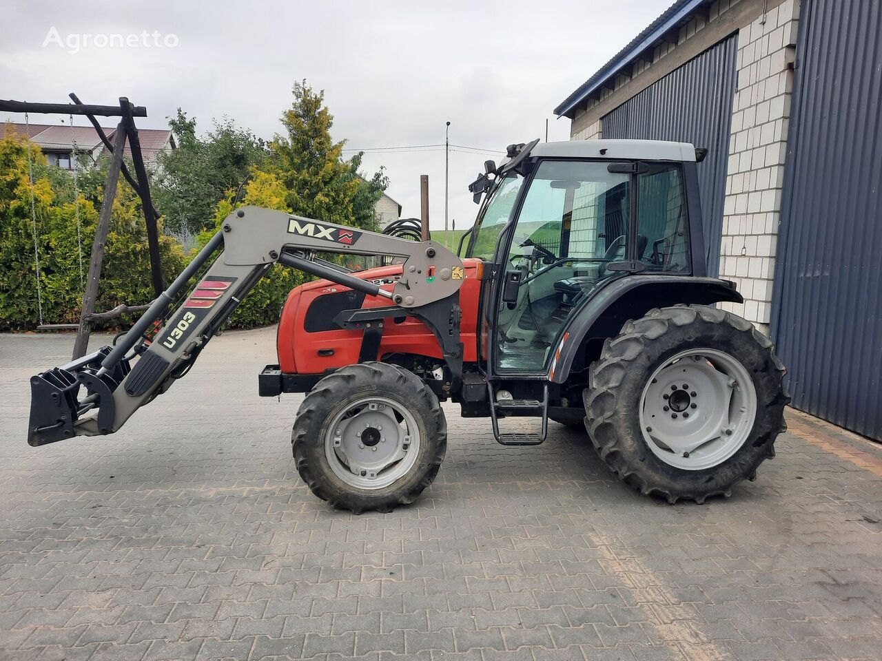 Massey Ferguson 2210 wheel tractor