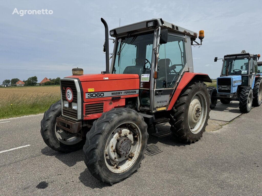 трактор колесный Massey Ferguson 3060