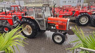 tracteur à roues Massey Ferguson 390