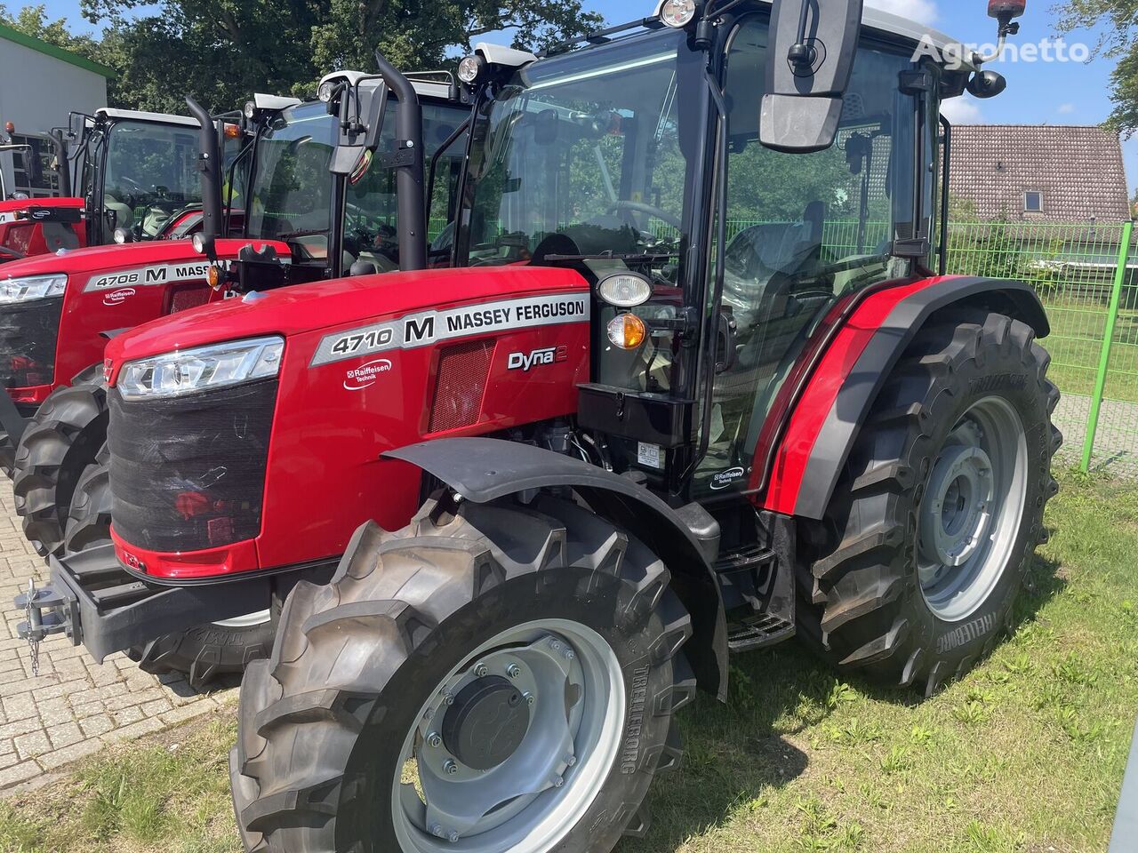 neuer Massey Ferguson 4710 M Cab Essential Dyna 2 Radtraktor